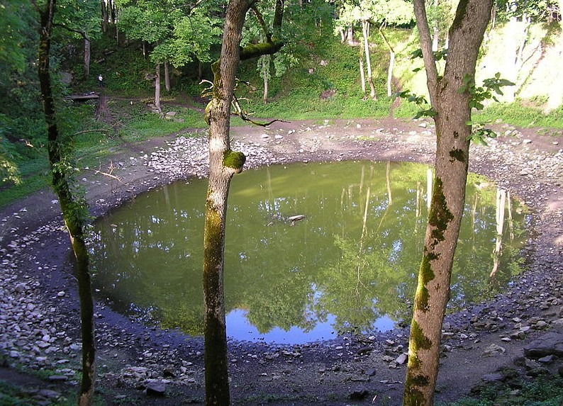 Lake Kaali