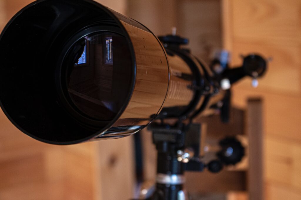 front part of a telescope image