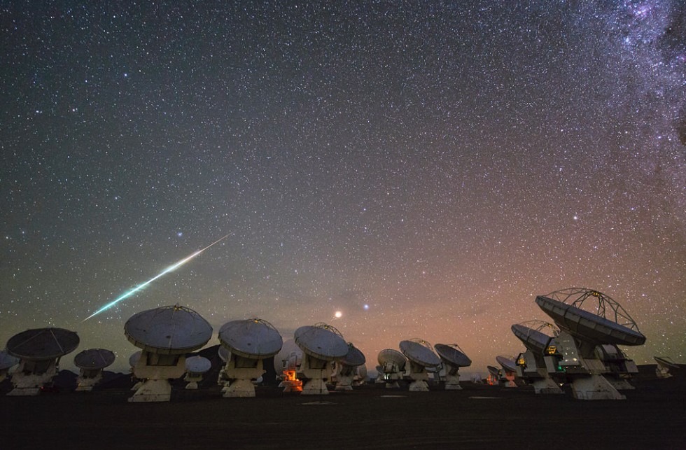 FAMOUS METEOR SHOWERS