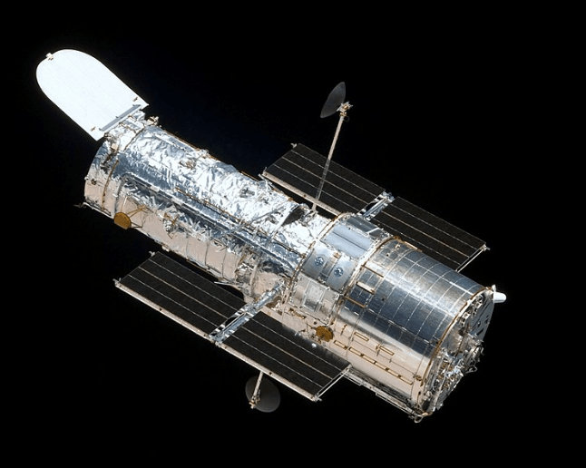Hubble_Space_Telescope