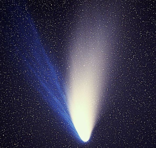 Comet Hale-Bopp in 1997