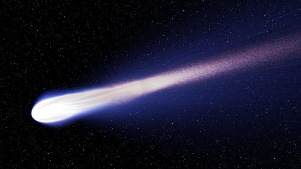 What Are the Top 10 Comets In Our Solar System